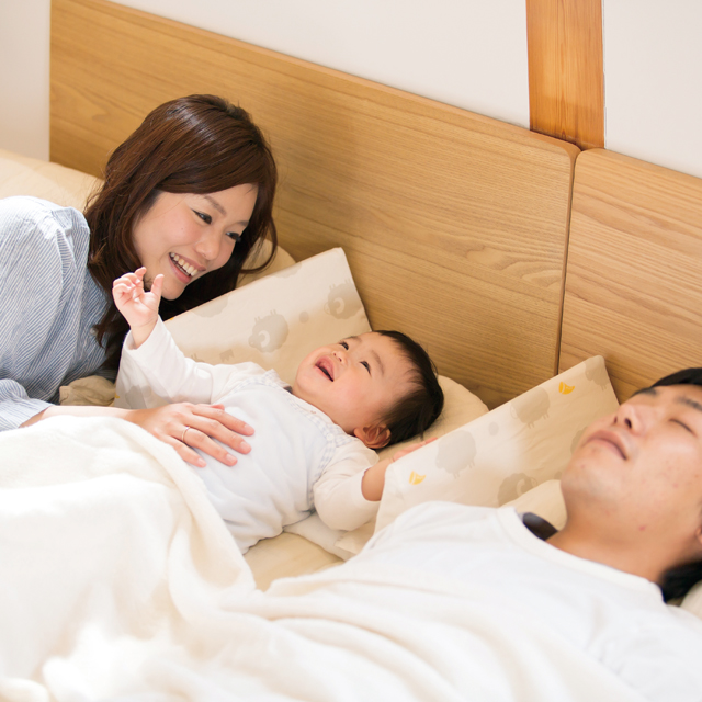 ベッドインベッド ってなあに 安全な添い寝のススメ Kosolabo 現役ママの子育て情報メディア